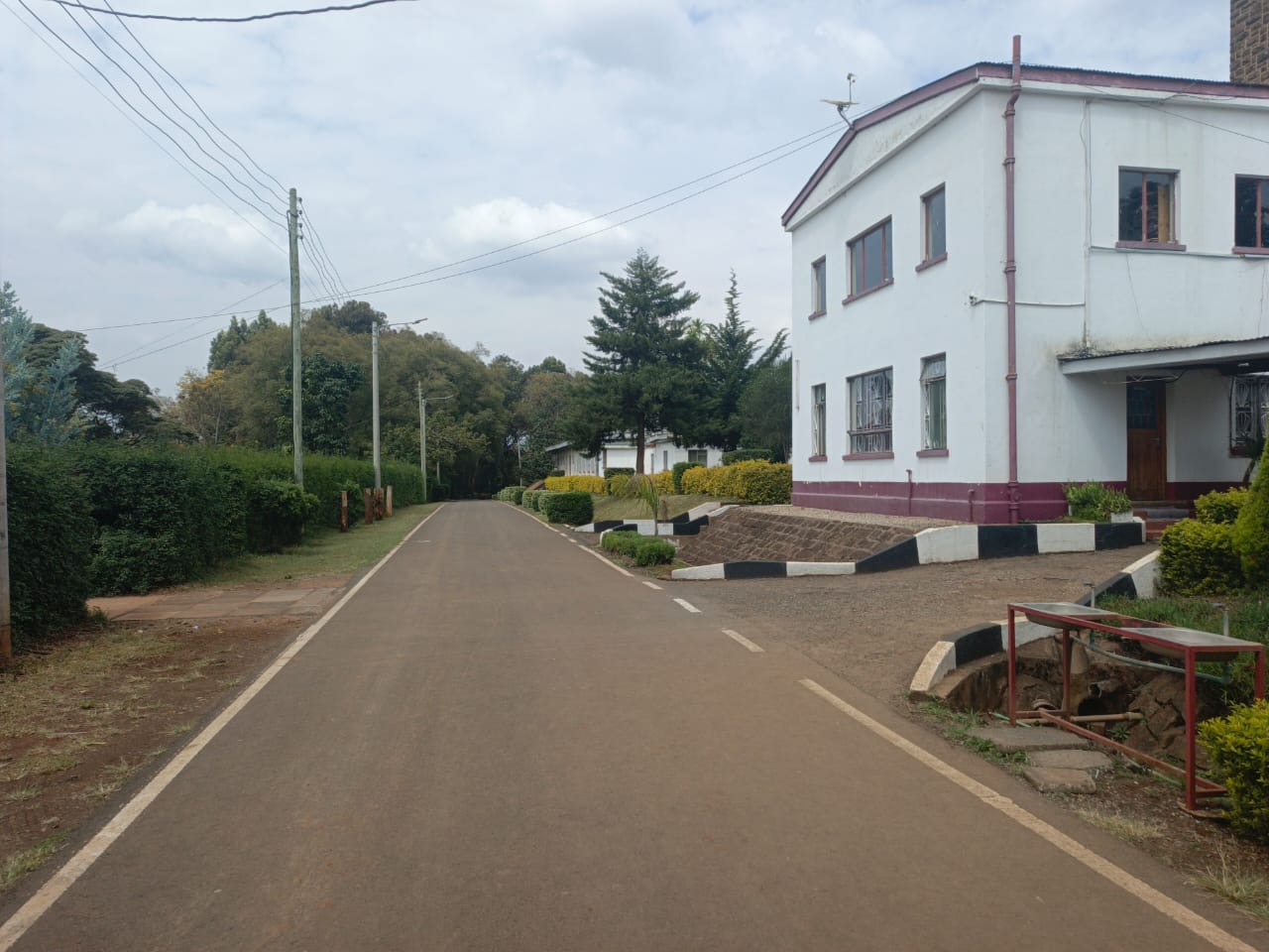 School way to Technical Laboratories